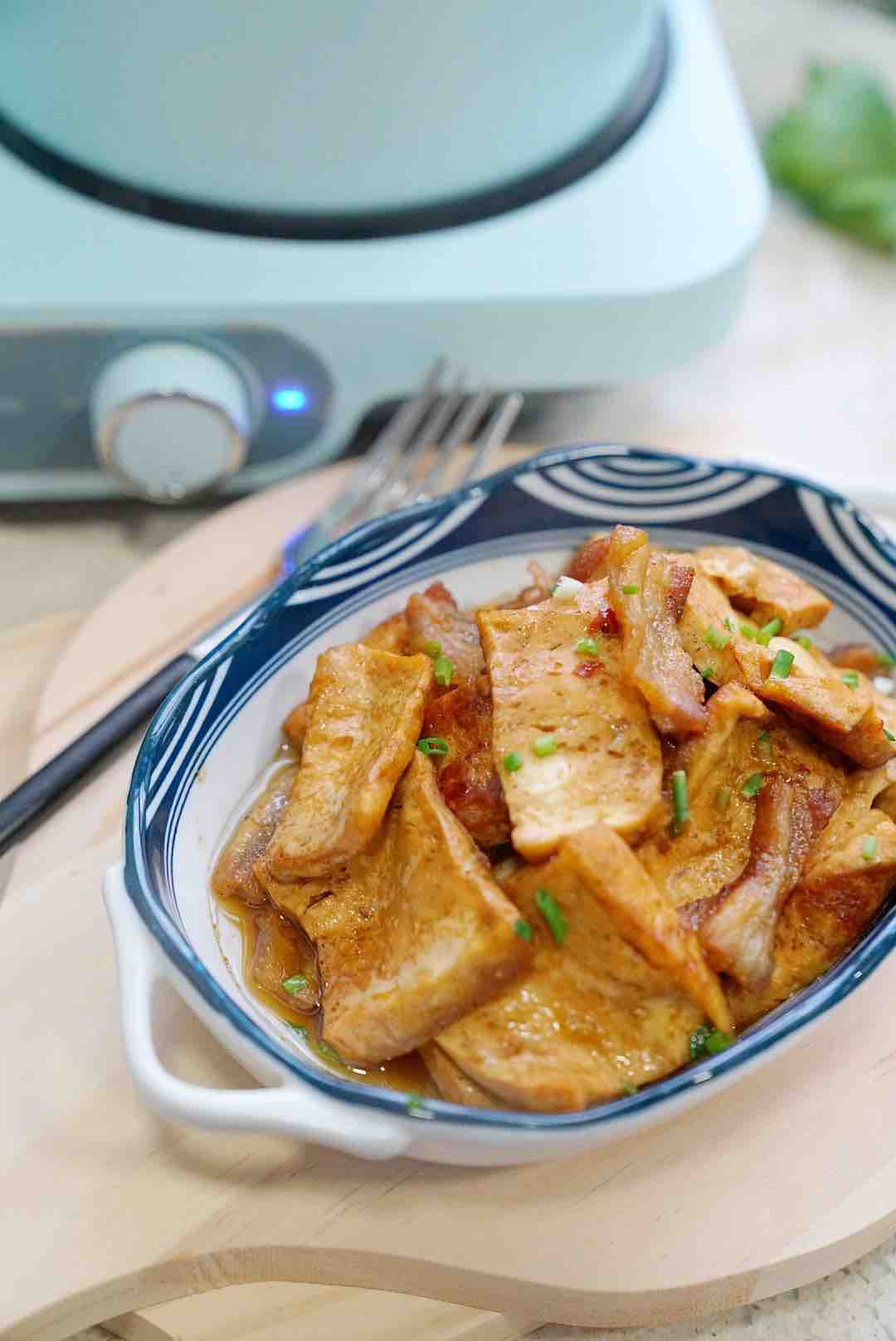 五花燒豆腐的做法-家常味燒菜譜-易網健康養生網 五花燒豆腐的做法-家常味燒菜譜