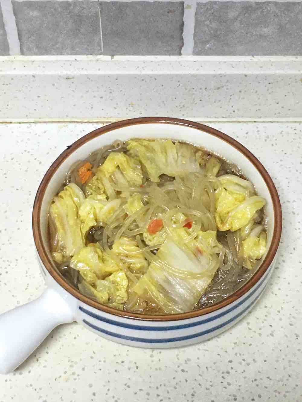 白菜粉絲湯的做法-家常味煮菜譜-易網(wǎng)健康養(yǎng)生網(wǎng) 白菜粉絲湯的做法-家常味煮菜譜