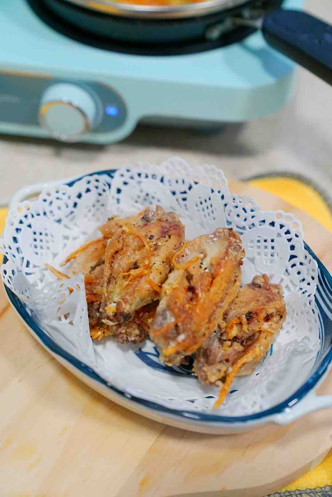 干煎翅中的做法-黑椒味煎菜譜-易網健康養生網 干煎翅中的做法-黑椒味煎菜譜