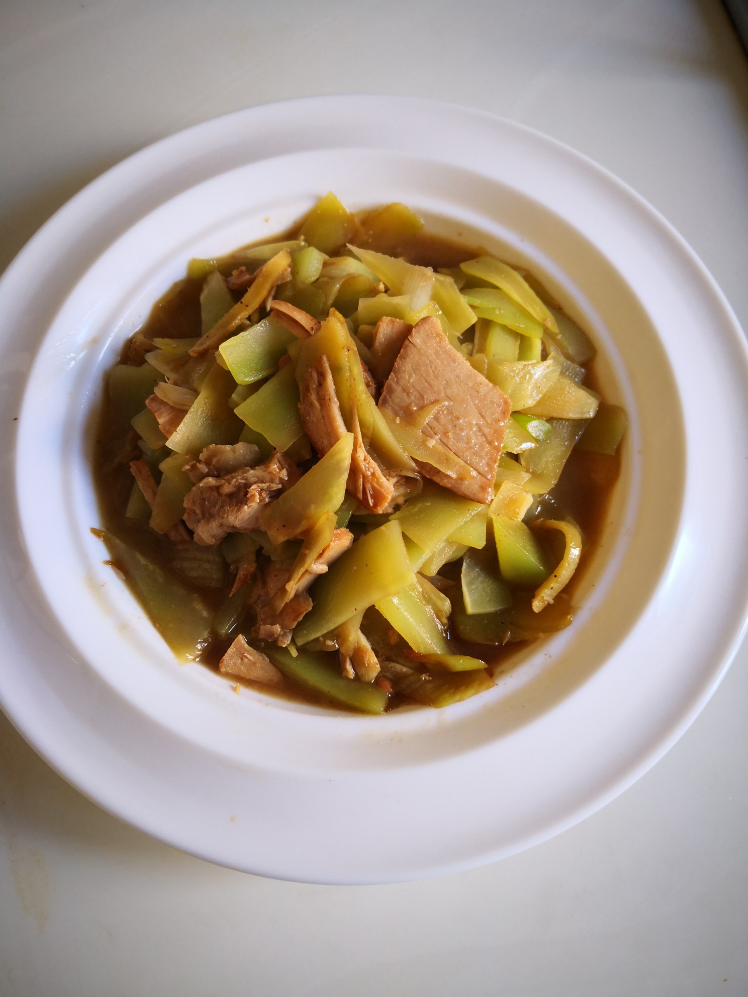 肉片炒青筍的做法-家常味炒菜譜-易網健康養生網 肉片炒青筍的做法-家常味炒菜譜