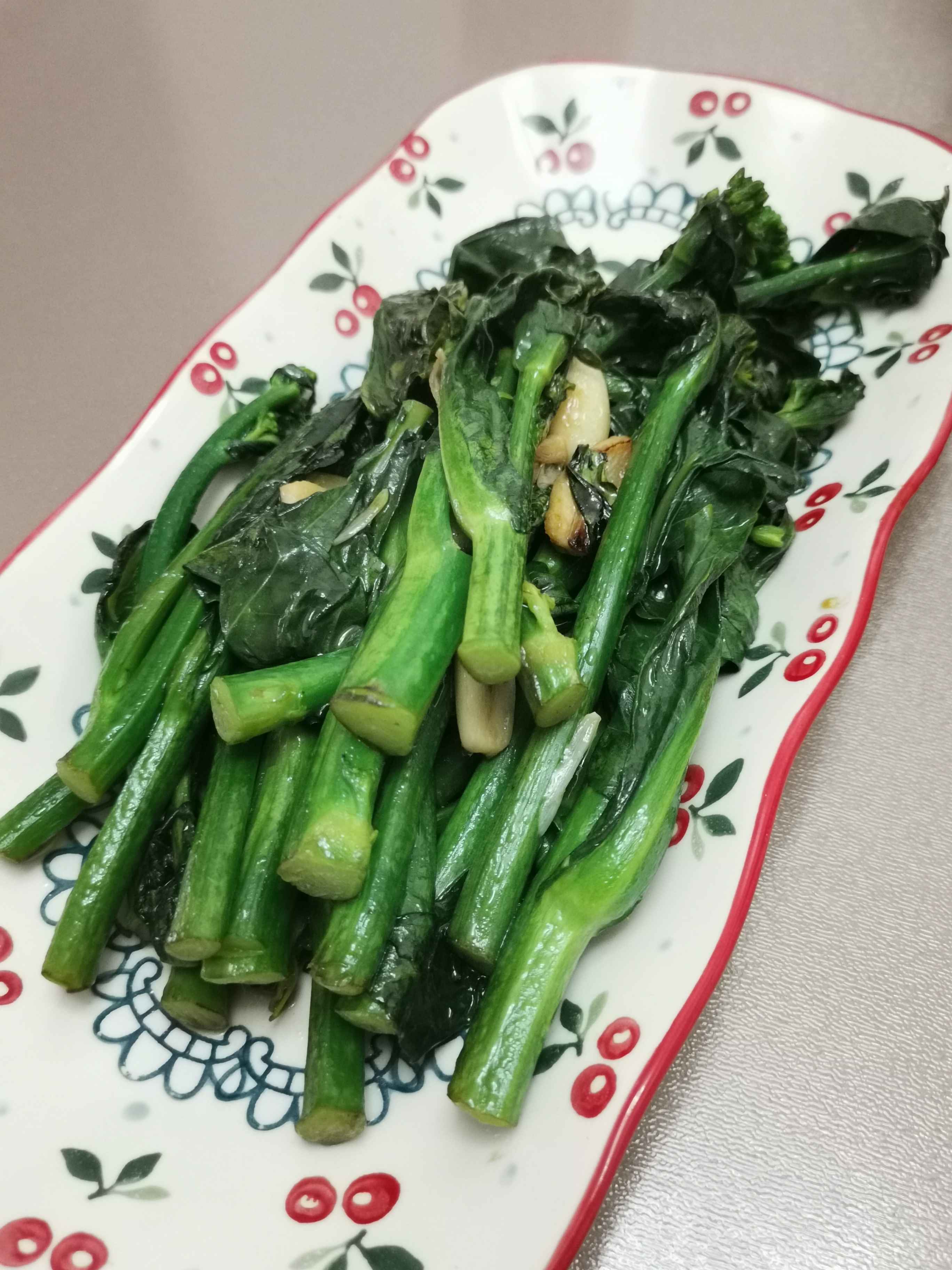 大蒜炒芥蘭的做法-家常味炒菜譜-易網健康養生網 大蒜炒芥蘭的做法-家常味炒菜譜