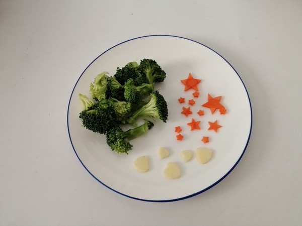 西藍花圣誕樹的做法-家常味蒸菜譜