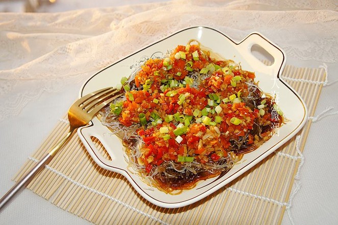 蒜蓉粉絲蒸香菇的做法-咸鮮味蒸菜譜-易網(wǎng)健康養(yǎng)生網(wǎng) 蒜蓉粉絲蒸香菇的做法-咸鮮味蒸菜譜
