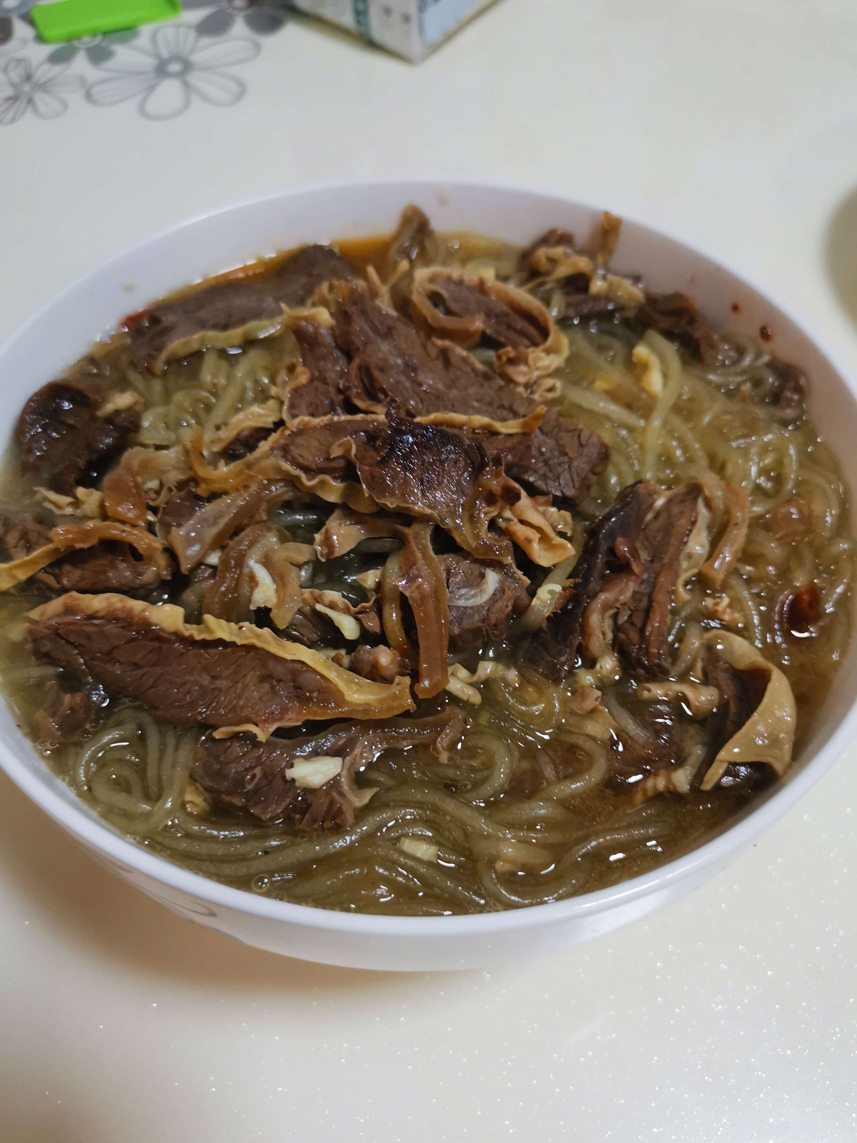 牛肉粉條的做法-家常味煮菜譜-易網(wǎng)健康養(yǎng)生網(wǎng) 牛肉粉條的做法-家常味煮菜譜