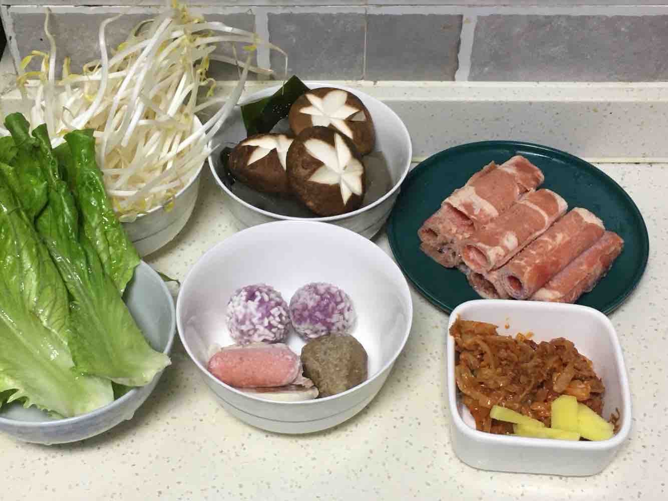 一人食泡菜鍋的做法-家常味煮菜譜-易網<a href=http://www.fnaogov.cn/ target=_blank class=infotextkey>健康養生</a>網 一人食泡菜鍋的做法-家常味煮菜譜