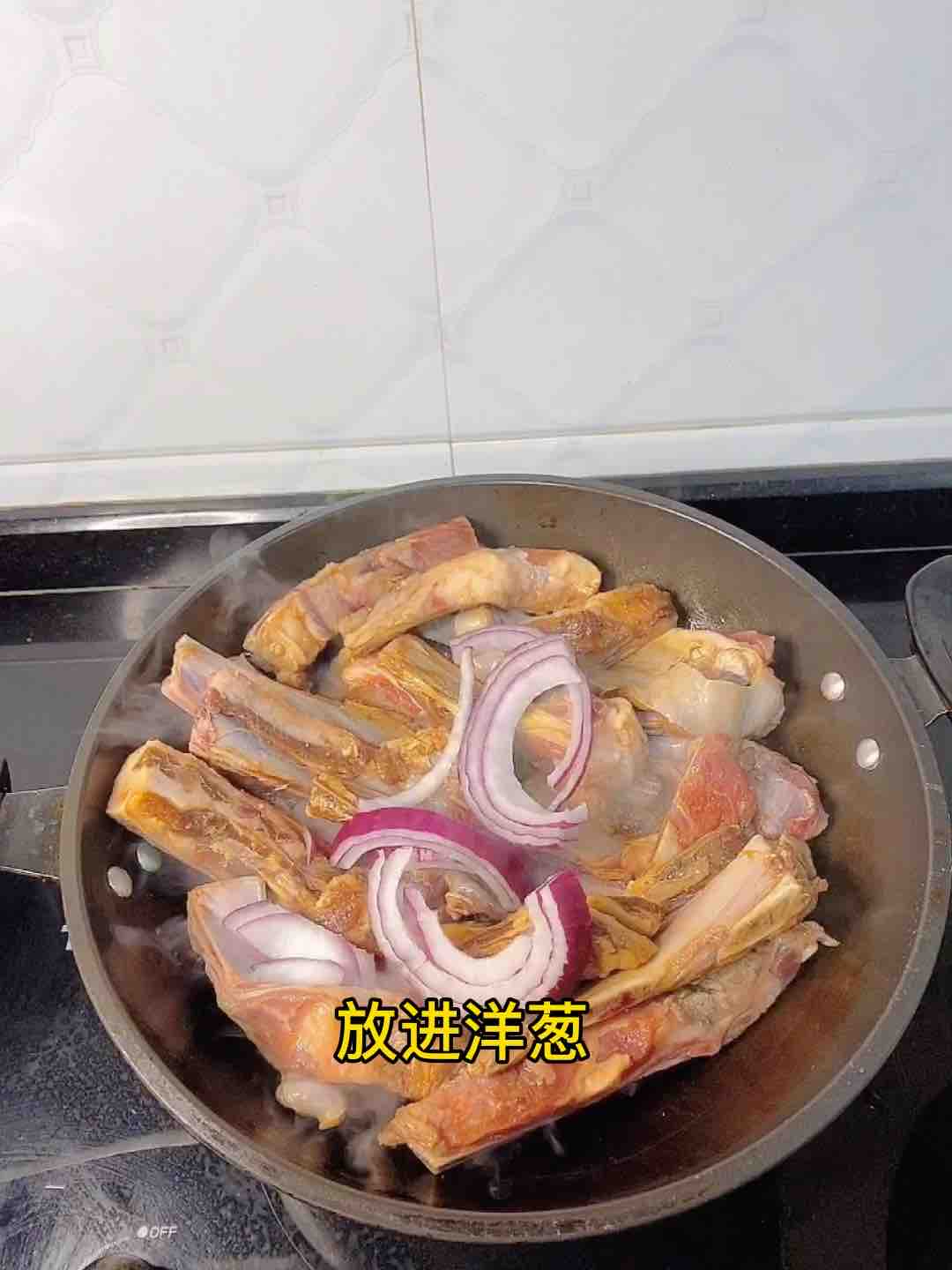 年菜大咖，3斤爆香紅燒的做法-家常味燉菜譜