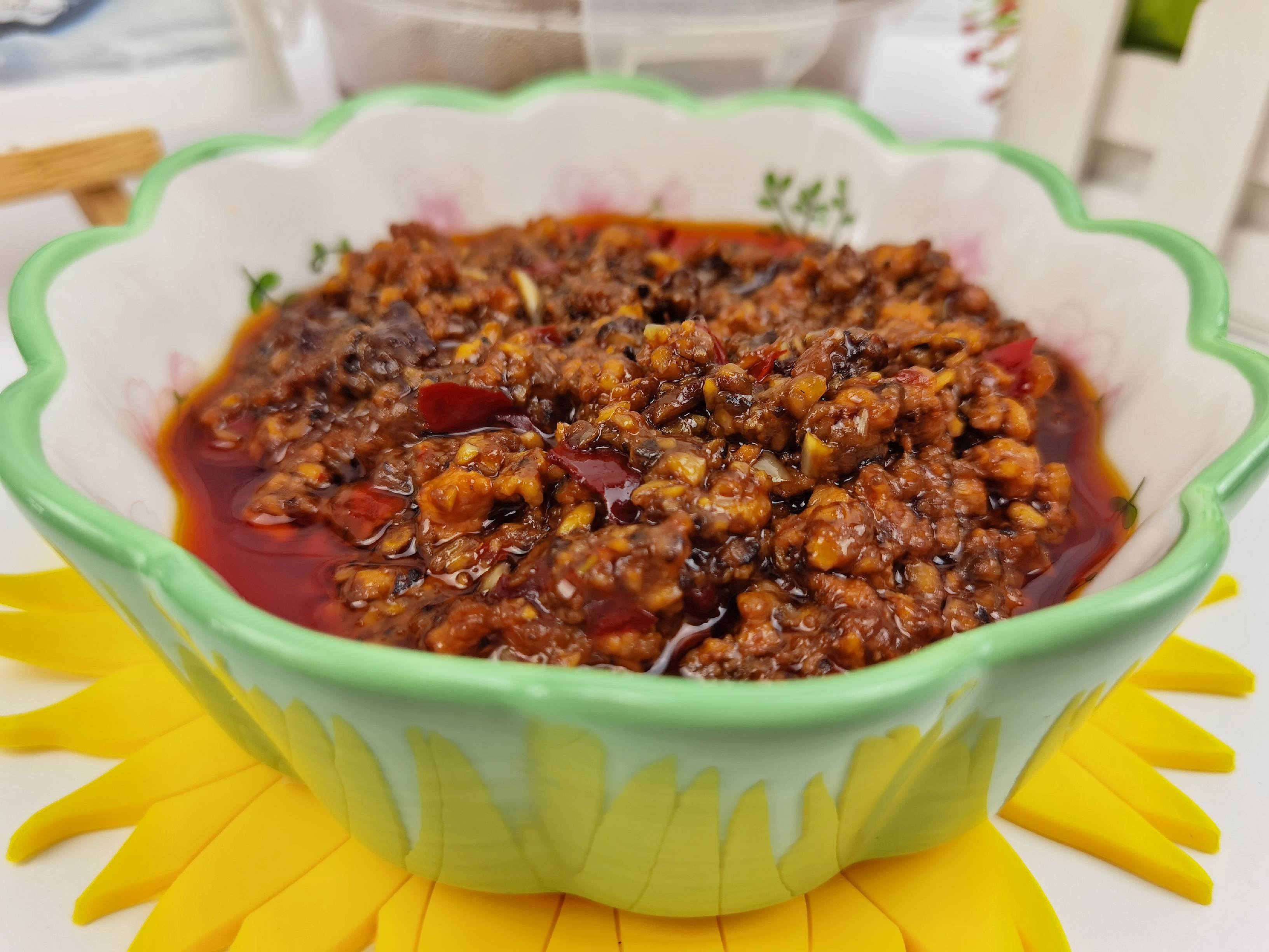 百搭萬能香菇肉醬－1勺醬拌面又拌飯，多吃兩三碗，不是窮是太好吃的做法-咸鮮味炒菜譜