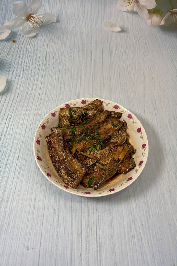 帶魚這樣做,酥脆的連魚骨頭都可以吃的做法-家常味煎菜譜-易網(wǎng)健康養(yǎng)生網(wǎng) 帶魚這樣做,酥脆的連魚骨頭都可以吃的做法-家常味煎菜譜