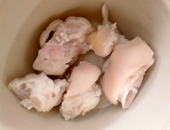 食材“八仙過海各顯神通”一壇鮮的不得了的做法-咸鮮味燉菜譜-易網(wǎng)健康養(yǎng)生網(wǎng) 食材“八仙過海各顯神通”一壇鮮的不得了的做法-咸鮮味燉菜譜