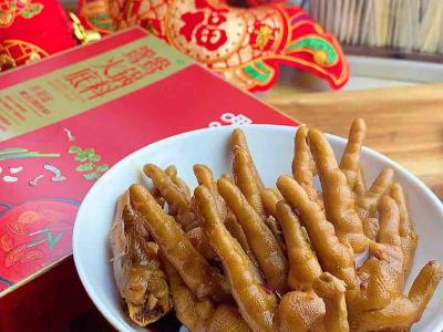 麻辣鹵雞爪，年菜里不可缺少的一道菜的做法-麻辣味鹵菜譜