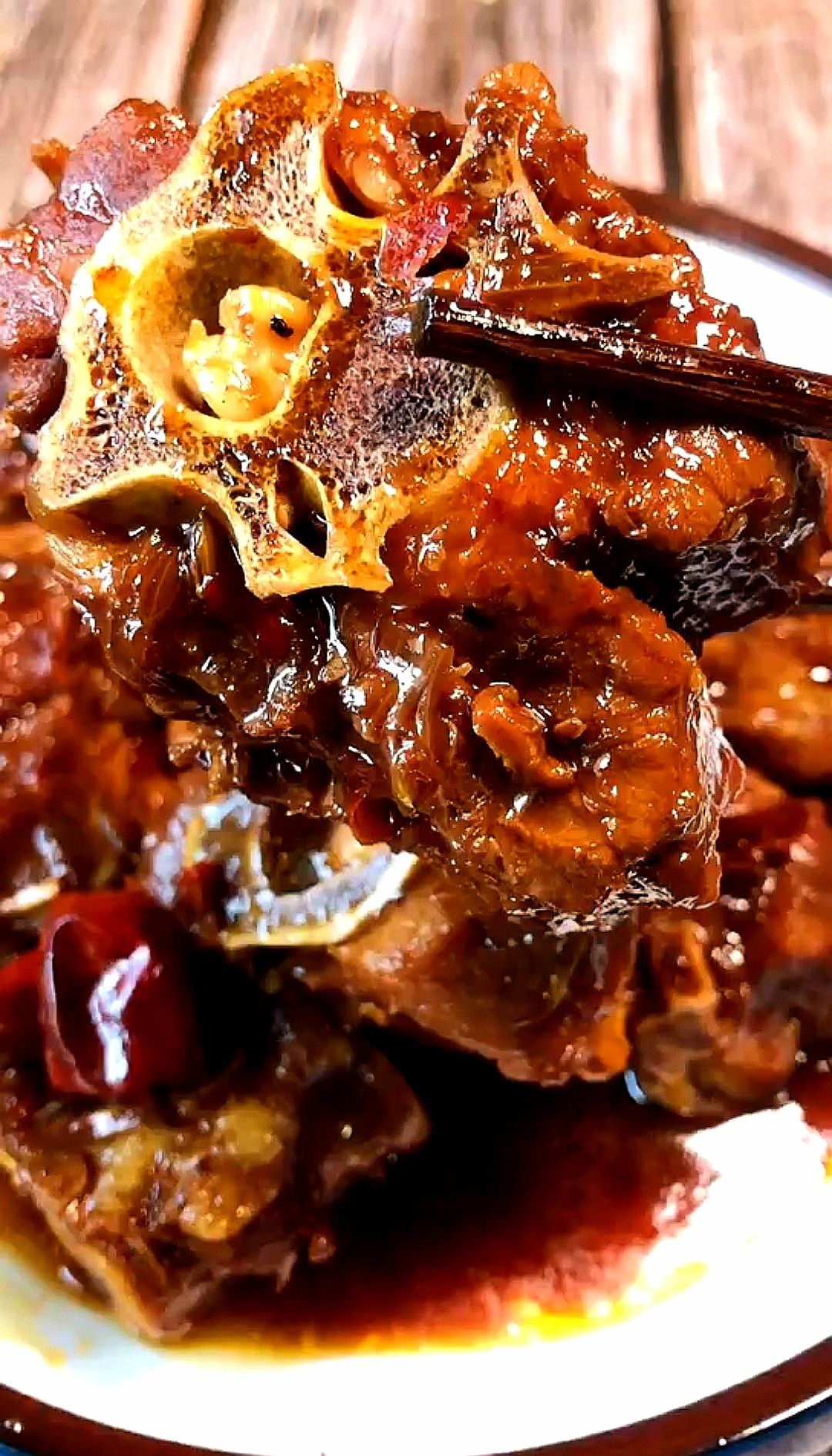 香辣羊蝎子的做法-香辣味燉菜譜-易網健康養(yǎng)生網 香辣羊蝎子的做法-香辣味燉菜譜