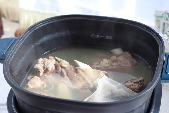 紅燜羊排，新年宴客菜這個真的可以有！的做法-家常味燉菜譜