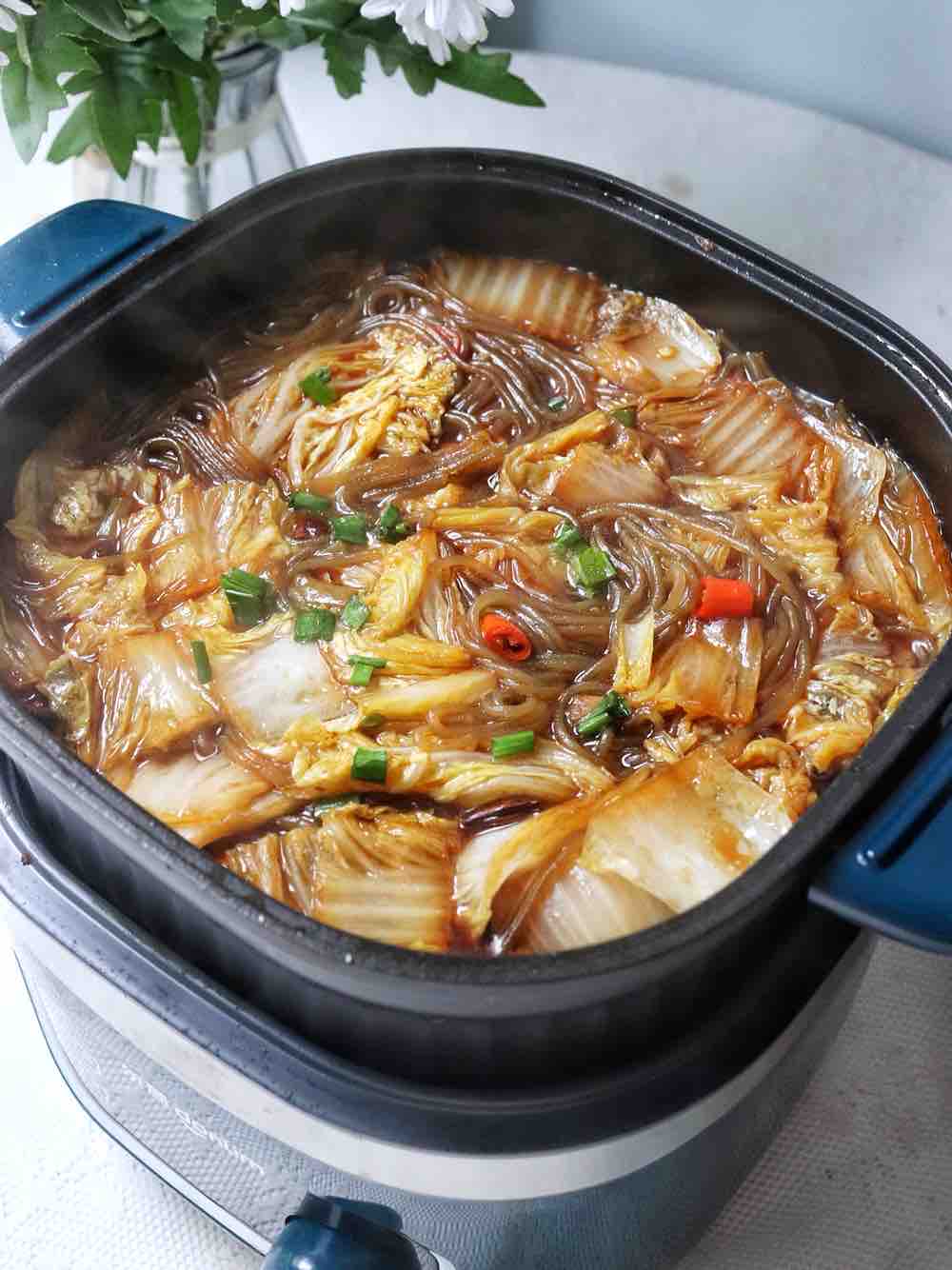 白菜豬肉燉粉條的做法-家常味煮菜譜-易網健康養生網 白菜豬肉燉粉條的做法-家常味煮菜譜