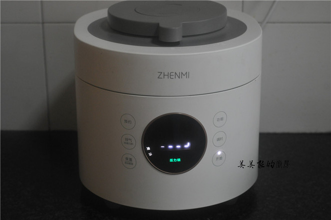 偷學(xué)酒店大廚的土豆燒牛腩，果然牛！3天做了2次，孩子還嫌不夠！的做法-咸鮮味燒菜譜