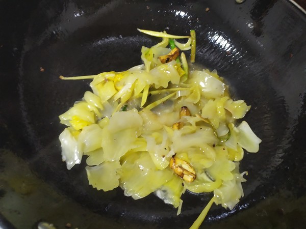 潮汕咸菜炒肉的做法-家常味炒菜譜-易網健康養生網 潮汕咸菜炒肉的做法-家常味炒菜譜