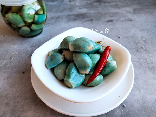 臘八蒜的做法-酸甜味腌菜譜-易網(wǎng)健康養(yǎng)生網(wǎng) 臘八蒜的做法-酸甜味腌菜譜