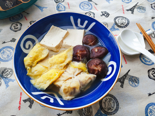 除夕餐桌上最后一道菜品——全家福，有它就圓滿了的做法-咸鮮味煮菜譜