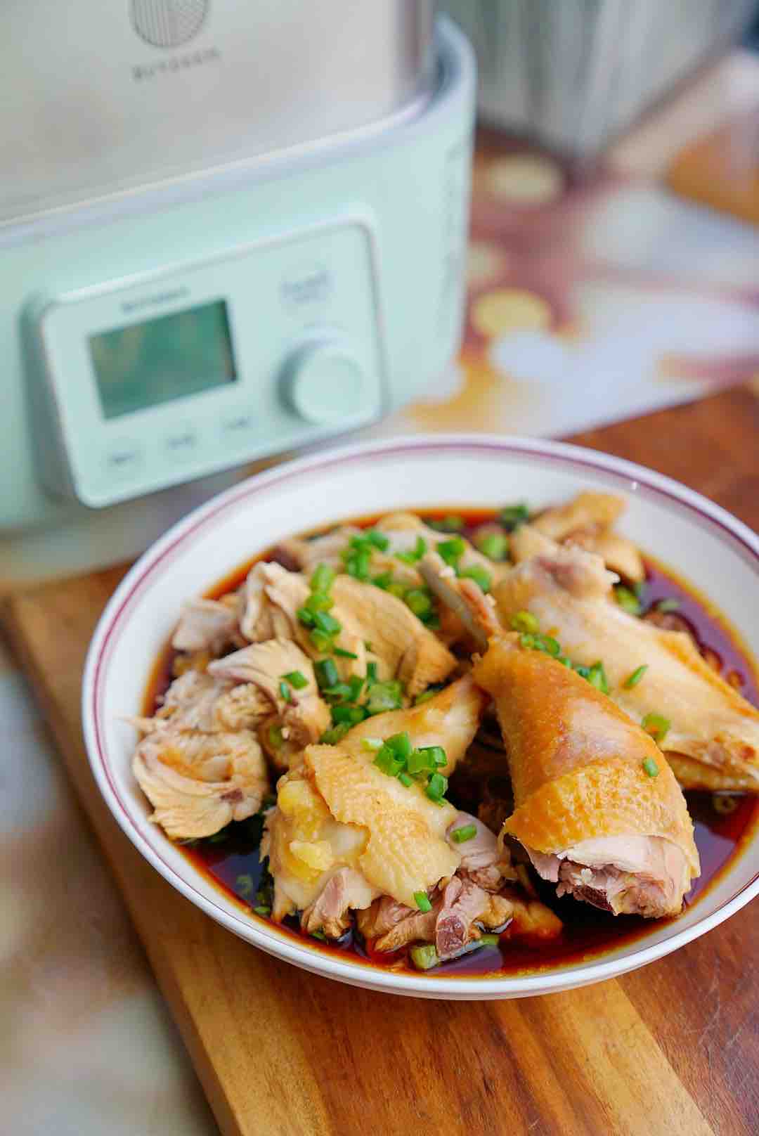 大吉大利，今天我們吃雞，醬油蒸雞健康又簡單的做法-家常味蒸菜譜