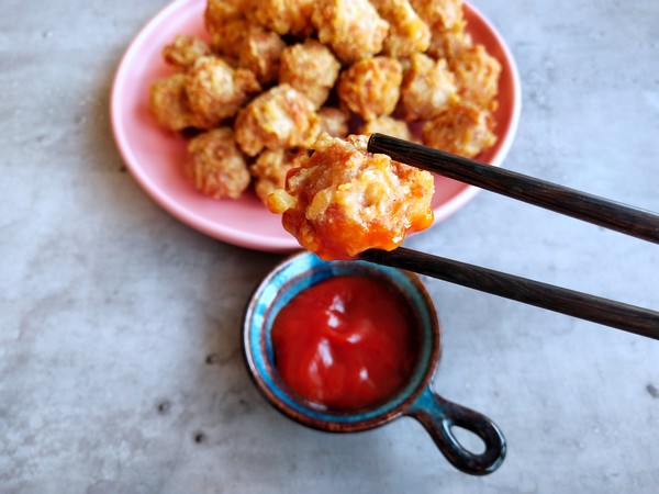 干炸丸子的做法-家常味炸菜譜-易網(wǎng)健康養(yǎng)生網(wǎng) 干炸丸子的做法-家常味炸菜譜
