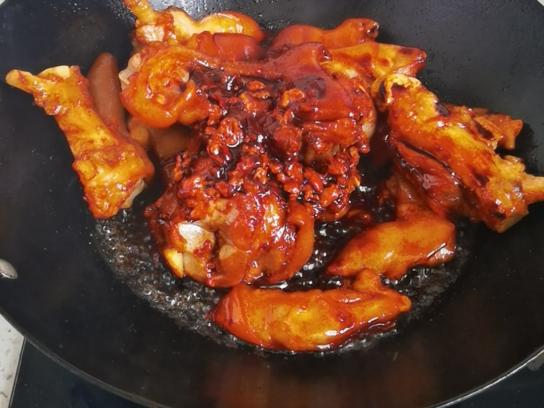 腐乳豬蹄-滿滿的膠原蛋白,軟糯不油膩,入口即化的做法-咸鮮味燉菜譜-易網(wǎng)健康養(yǎng)生網(wǎng) 腐乳豬蹄-滿滿的膠原蛋白,軟糯不油膩,入口即化的做法-咸鮮味燉菜譜