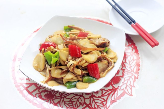 杏鮑菇炒豬耳朵的做法-家常味炒菜譜-易網(wǎng)健康養(yǎng)生網(wǎng) 杏鮑菇炒豬耳朵的做法-家常味炒菜譜