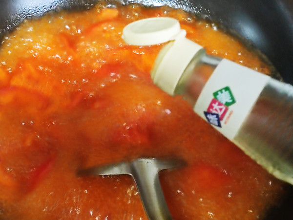 番茄水煮肉片的做法-咸鮮味煮菜譜-易網(wǎng)健康養(yǎng)生網(wǎng) 番茄水煮肉片的做法-咸鮮味煮菜譜