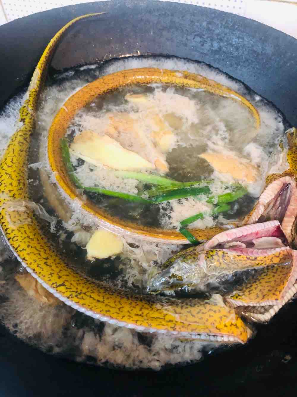 咸肉黃鱔的做法-咸鮮味煮菜譜-易網健康養生網 咸肉黃鱔的做法-咸鮮味煮菜譜