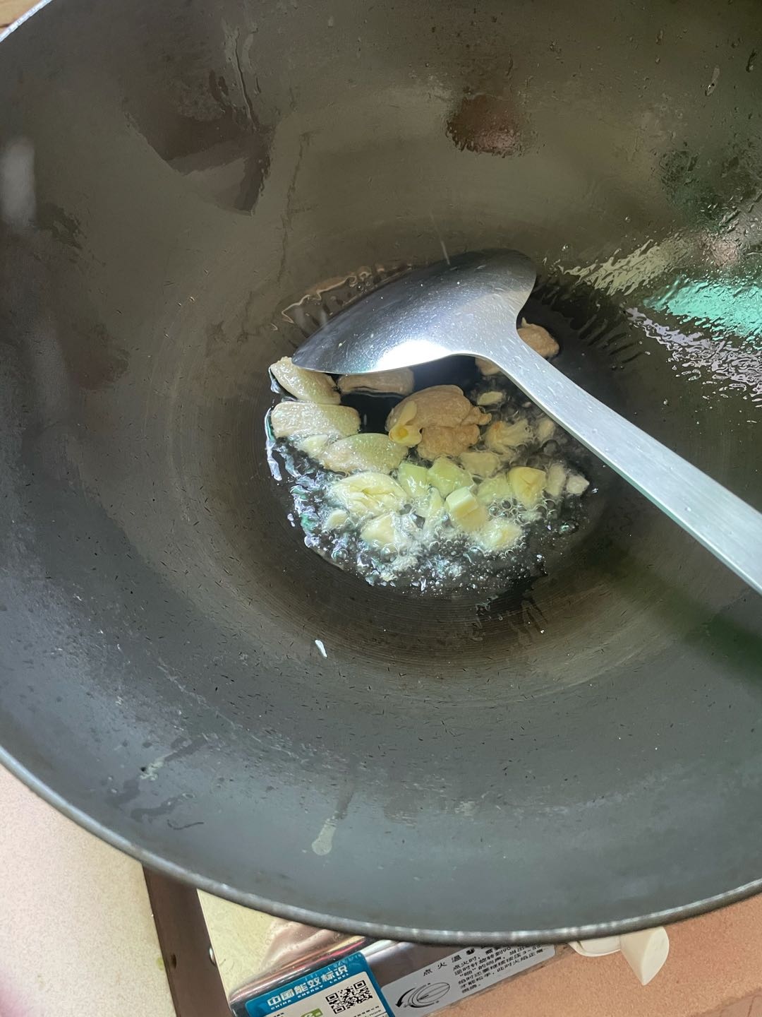 炒豬血的做法-咸鮮味炒菜譜-易網(wǎng)健康養(yǎng)生網(wǎng) 炒豬血的做法-咸鮮味炒菜譜