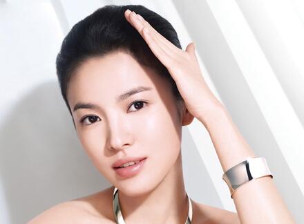 天生皮膚黑怎么快速美白？小編分享五種方法