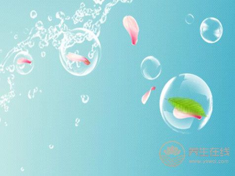 秋季皮膚保濕,膚質(zhì)不同方法各異 秋季皮膚保濕,膚質(zhì)不同方法各異