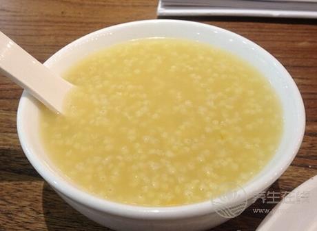 秋冬季養(yǎng)生多吃小米 小米粥怎么煮營(yíng)養(yǎng)更豐富