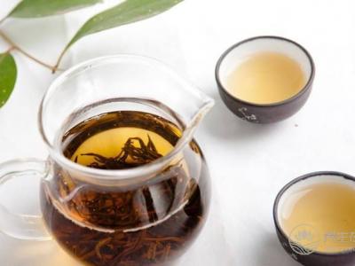 秋季適合多喝的養(yǎng)生茶