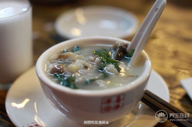 夏季清熱利濕多吃豆 推薦5道豆類食譜-易網(wǎng)<a href=http://www.fnaogov.cn/ target=_blank class=infotextkey>健康養(yǎng)生</a>網(wǎng) 夏季清熱利濕多吃豆 推薦5道豆類食譜