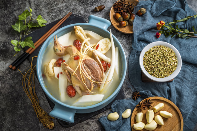 冬季養(yǎng)生應該多按哪些穴位？冬季養(yǎng)生重點要知道