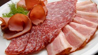 冬天吃牛肉的好處是什么 冬天吃牛肉注意3大禁忌-易網<a href=http://www.fnaogov.cn/ target=_blank class=infotextkey>健康養生</a>網 冬天吃牛肉的好處是什么 冬天吃牛肉注意3大禁忌
