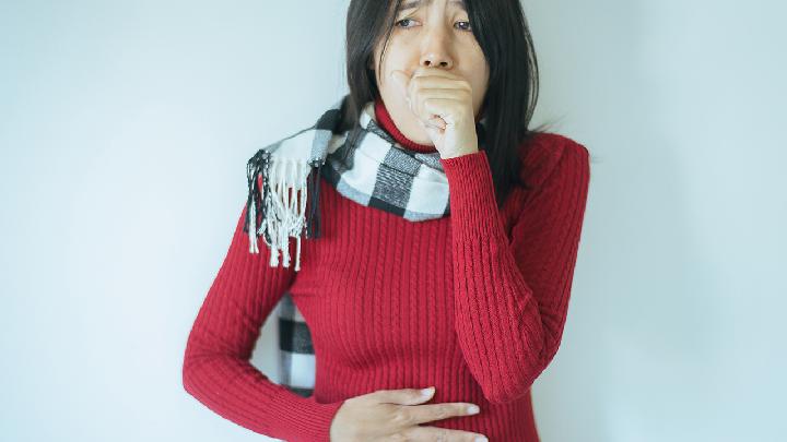 冬天經常咳嗽?快速治療咳嗽方法來了-易網健康<a href=http://www.fnaogov.cn/jkys/ target=_blank class=infotextkey>養生</a>網 冬天經常咳嗽?快速治療咳嗽方法來了