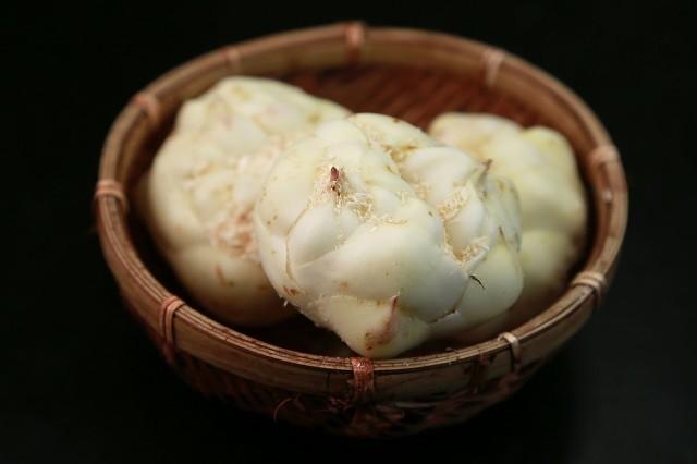 秋季清肺火吃什么?大家知道哪些?-易網<a href=http://www.fnaogov.cn/ target=_blank class=infotextkey>健康養生</a>網 秋季清肺火吃什么?大家知道哪些?