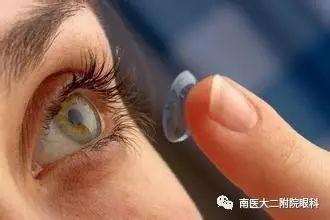 近視眼跑步戴不戴眼鏡？