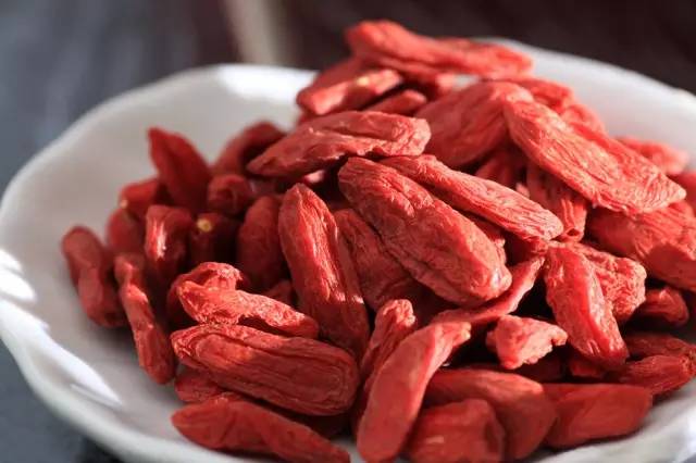 吃什么對眼睛好？介紹八大護眼食物有哪些？