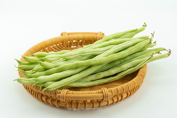 豇豆有毒嗎 豇豆不熟會不會中毒-易網(wǎng)健康<a href=http://www.fnaogov.cn/jkys/ target=_blank class=infotextkey>養(yǎng)生</a>網(wǎng) 豇豆有毒嗎 豇豆不熟會不會中毒