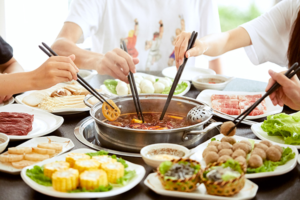 哪些食物里有亞硝酸鹽(含有亞硝酸鹽的食物)-易網健康<a href=http://www.fnaogov.cn/jkys/ target=_blank class=infotextkey>養生</a>網 哪些食物里有亞硝酸鹽(含有亞硝酸鹽的食物)